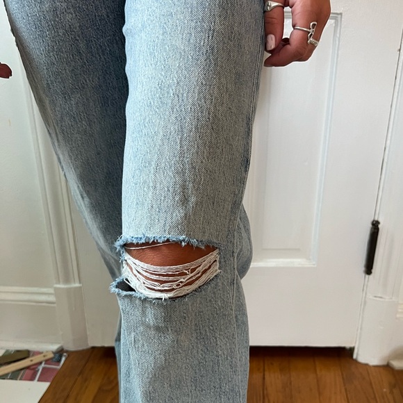 H&M High Waisted Wide Leg Jeans - Picture 3 of 5